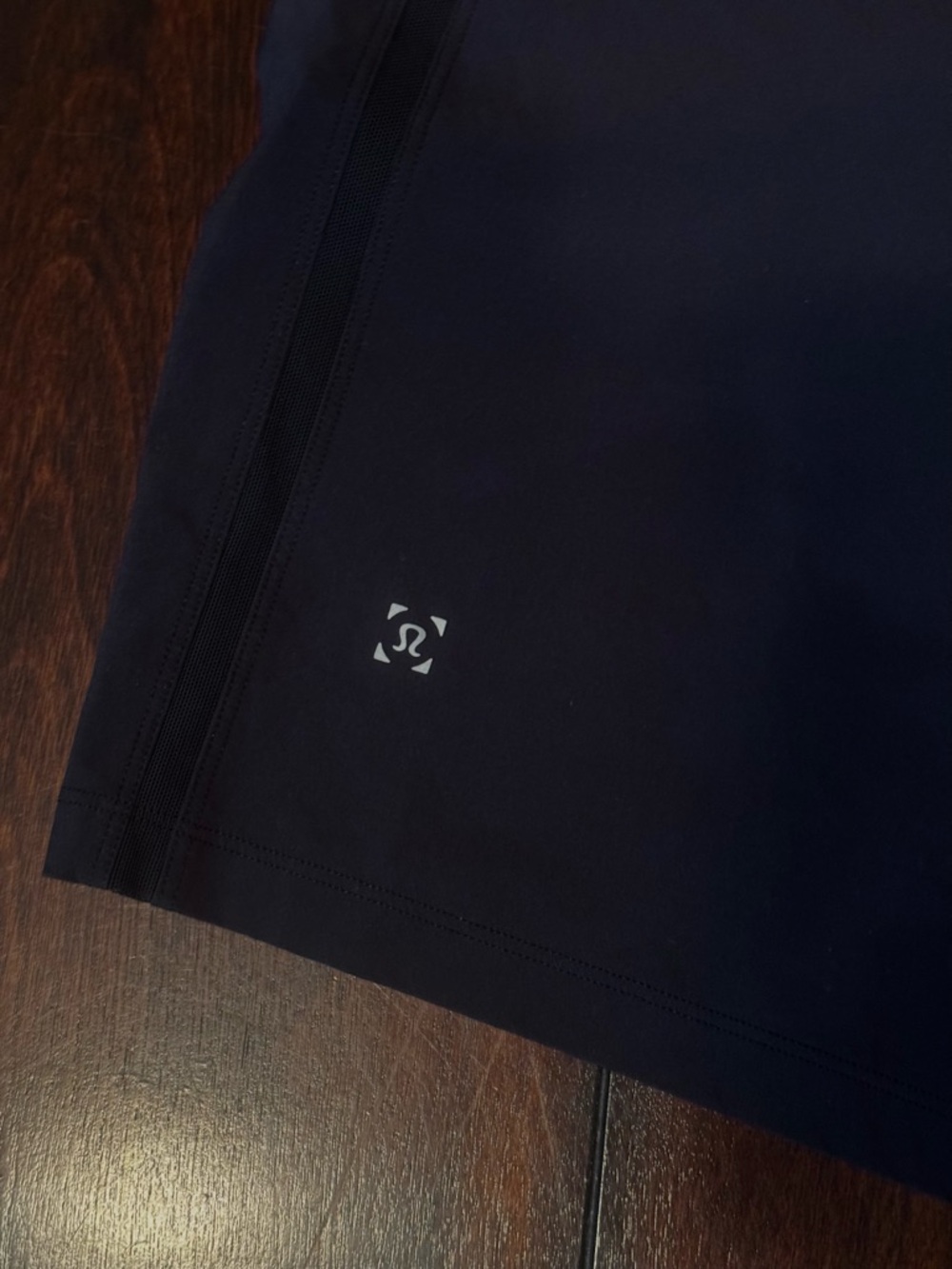 Lululemon x Peloton Pace Breaker lined shorts in Black XL - Picture 5 of 8